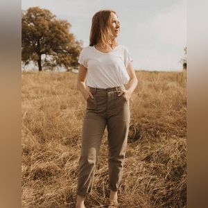 ESBY - Florence Pant - size 6 - color: Moss